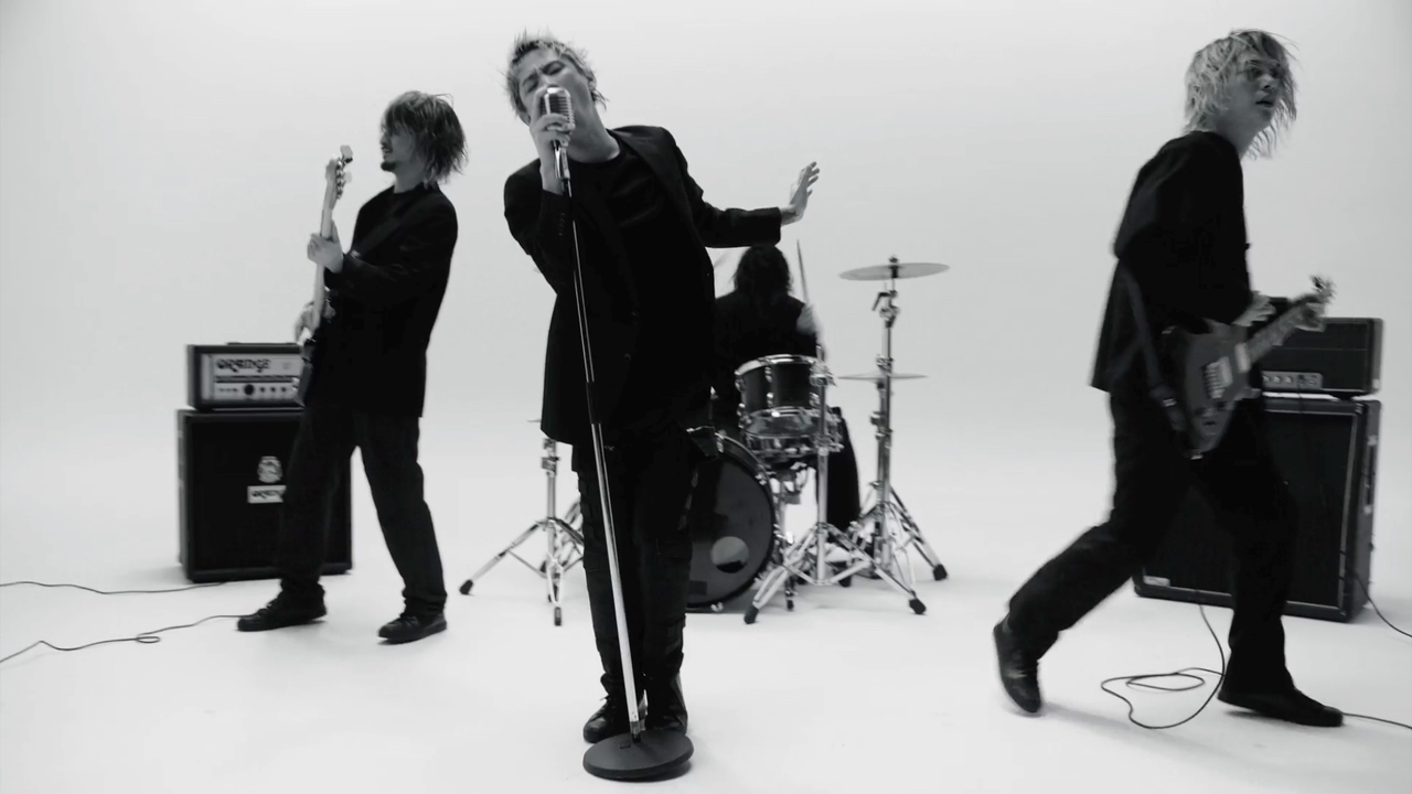 ONE OK ROCK